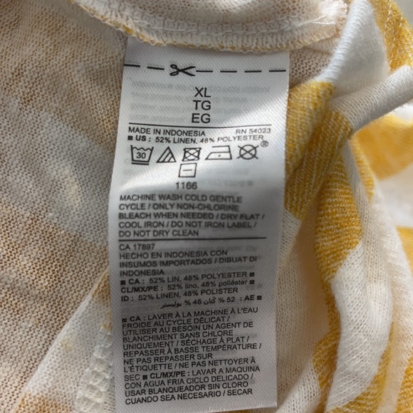 New Old Navy Yellow Stripe Sleeveless Flounce Top - Picture 15 of 16